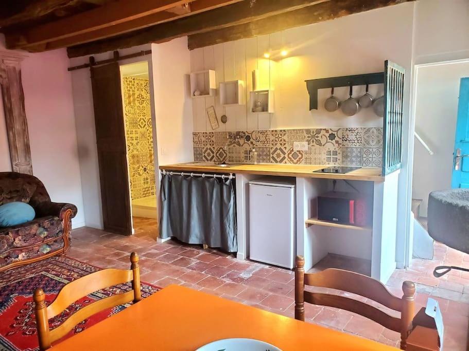 Petite Maison De Village Ygrande Dış mekan fotoğraf