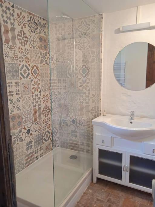Petite Maison De Village Ygrande Dış mekan fotoğraf
